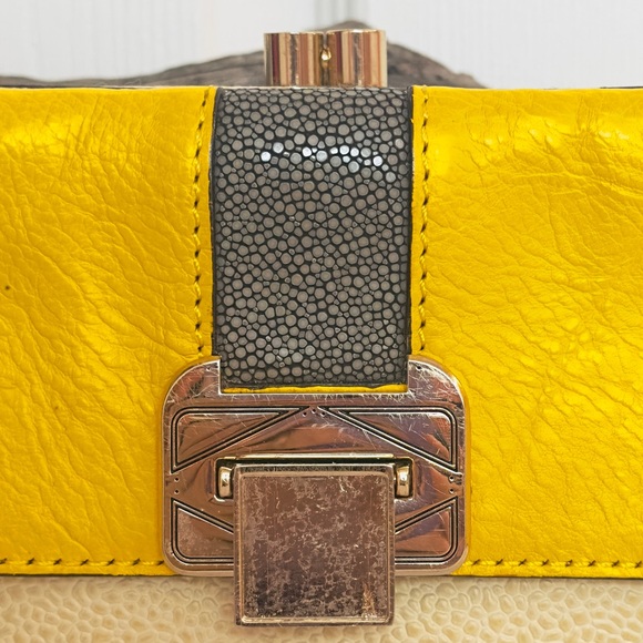 REBECCA MINKOFF ~ Cream Clutch w/Yellow and Gray Accents Gold Toned Hardware - Picture 10 of 12